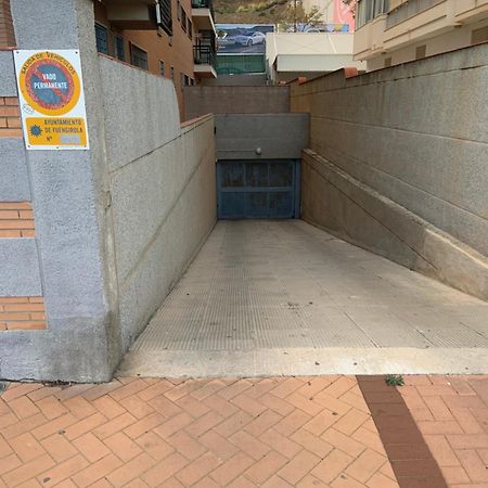 Apartamento Carvajal 50 M Playa フエンヒロラ エクステリア 写真