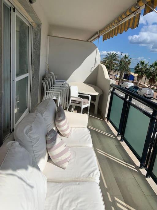 Apartamento Carvajal 50 M Playa フエンヒロラ エクステリア 写真
